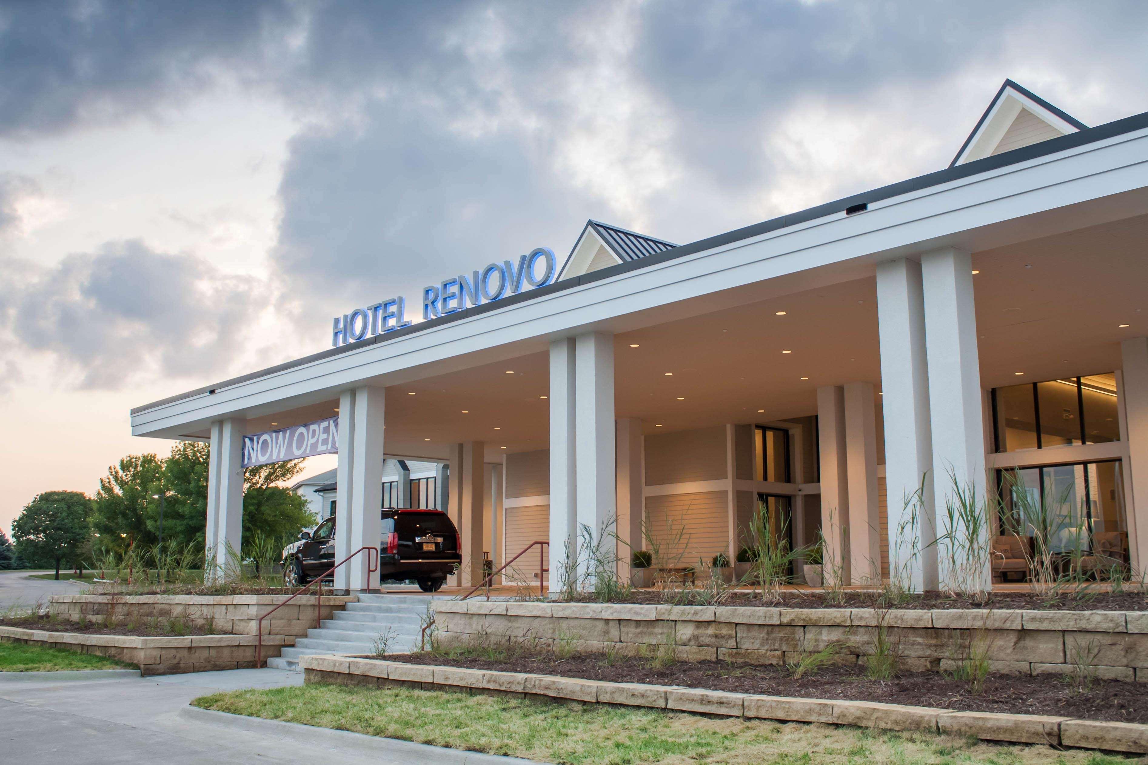 Hotel Renovo Des Moines Urbandale,Tapestry Collection Hilton Exterior foto