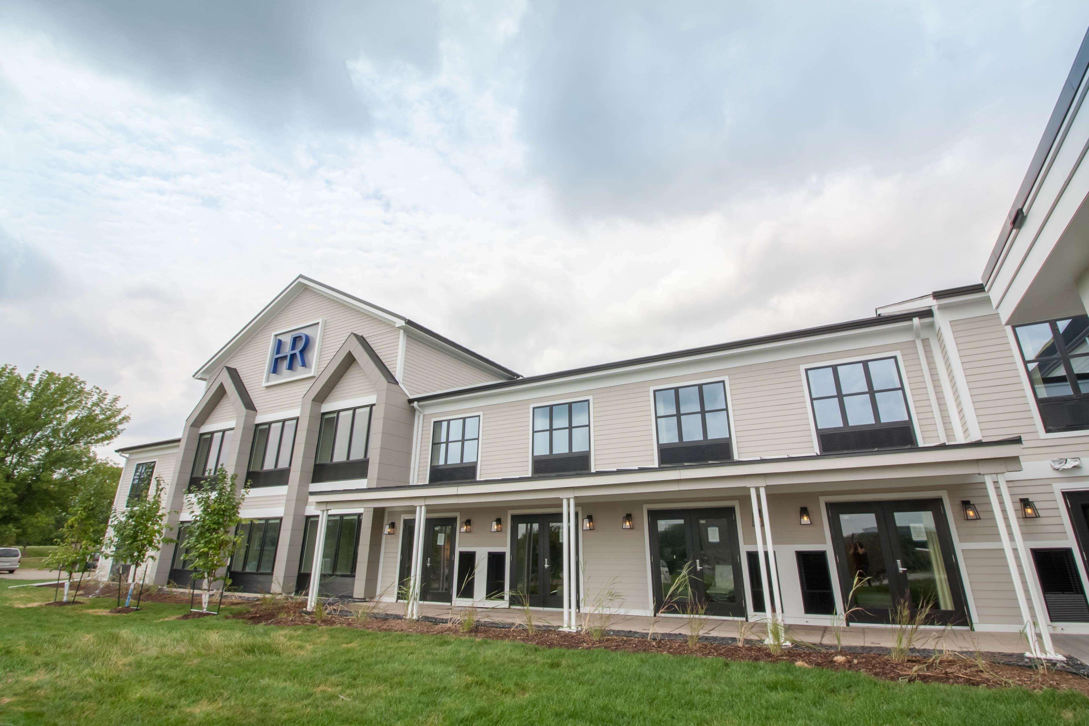 Hotel Renovo Des Moines Urbandale,Tapestry Collection Hilton Exterior foto